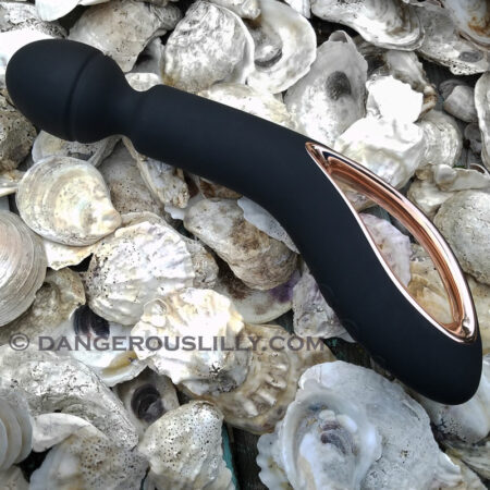 Black O-Wand on a bed of oyster shells